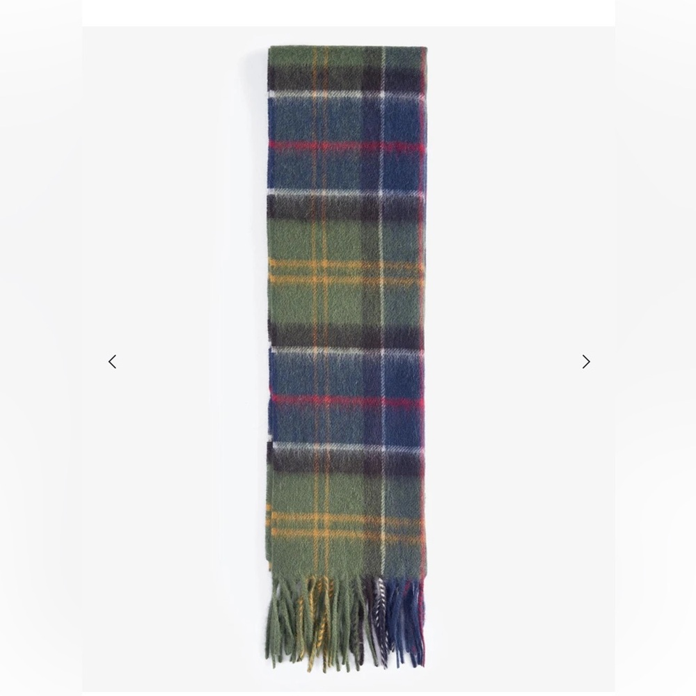 Barbour Classic Merino Cashmere Tartan Scarf - Picture 6 of 7